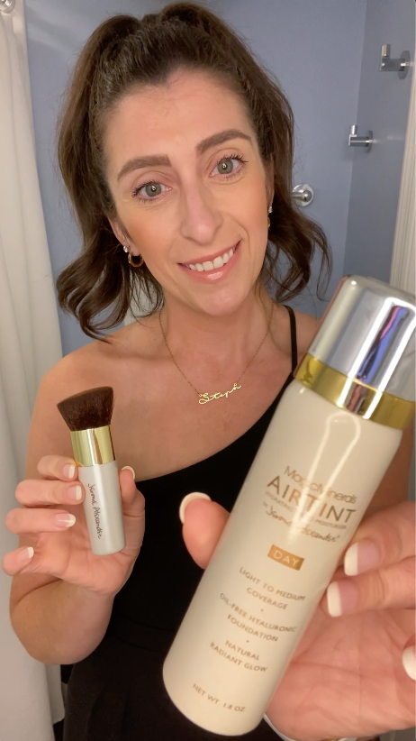 AirTint Tinted Moisturizer 2 Piece Set
